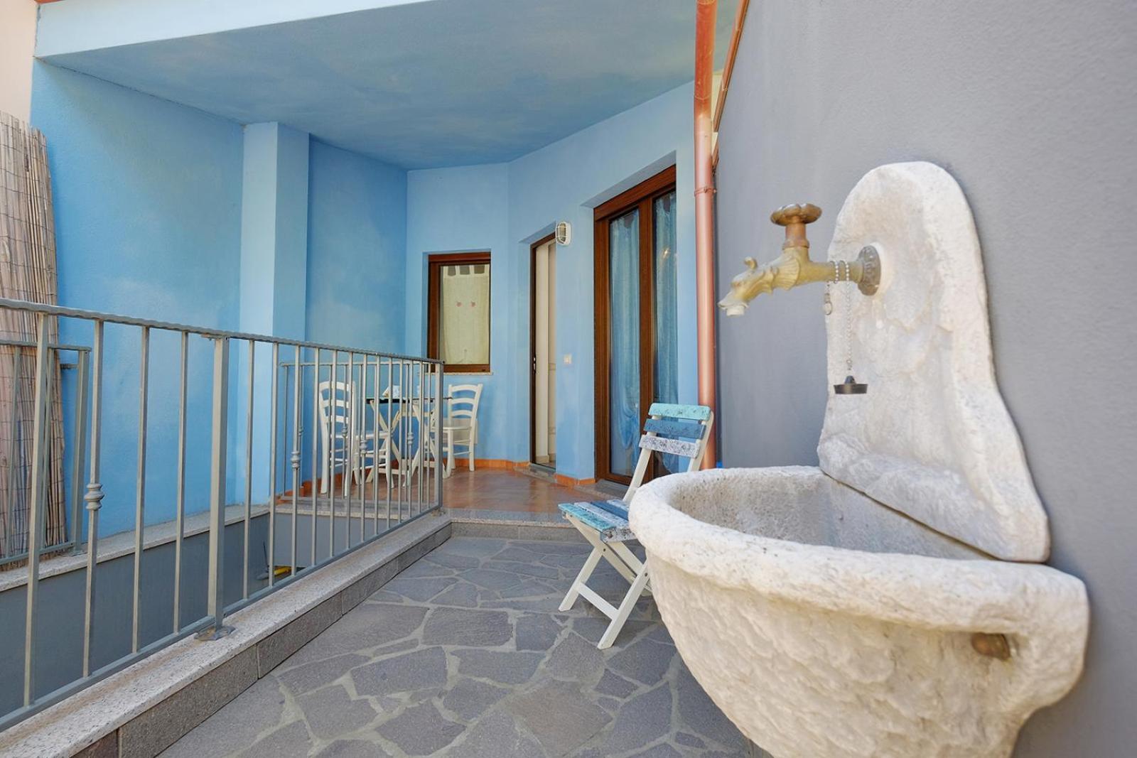 Hotel Casa Azzurra - Blue House à Teulada Extérieur photo
